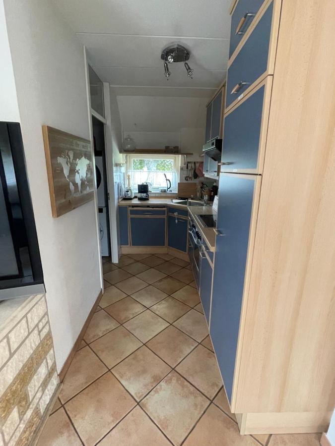 Freistehendes Ferienhaus Am See Naehe Roermond Heel Dış mekan fotoğraf
